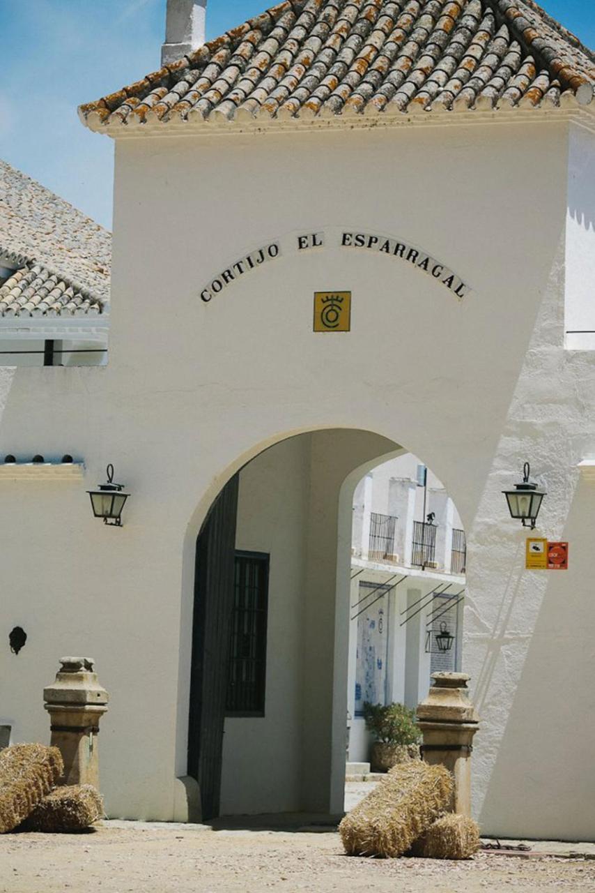 Hotel Cortijo El Esparragal Gerena Exterior photo